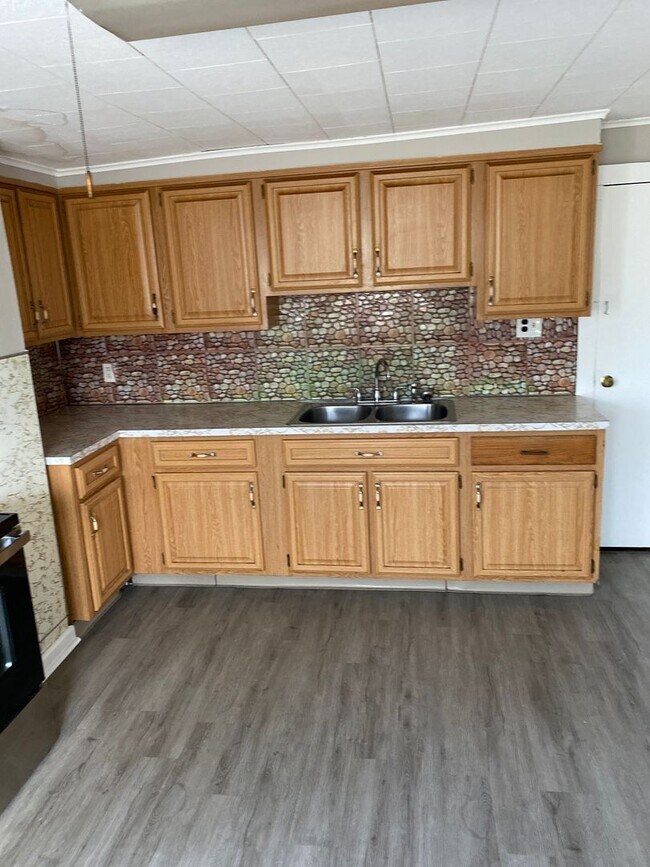 Building Photo - 2133-2135 Jackson St