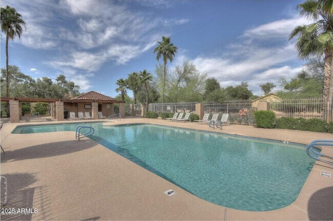 Building Photo - 12830 N 95th Way