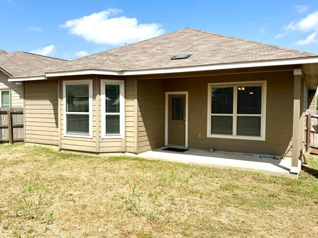 Building Photo - Spacious 4-Bedroom Single-Story Home with Modern Features & Open Living