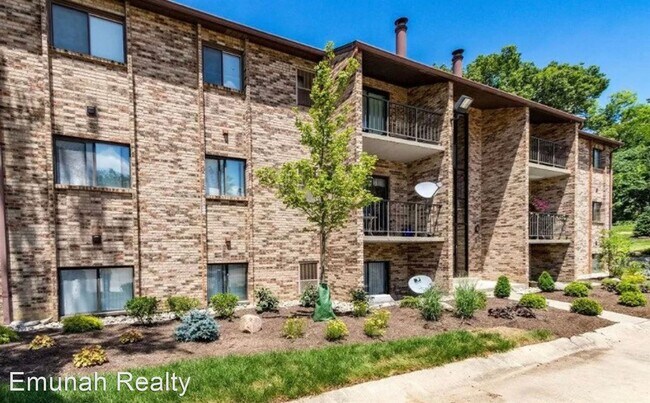 Primary Photo - 7213 Creekview Dr