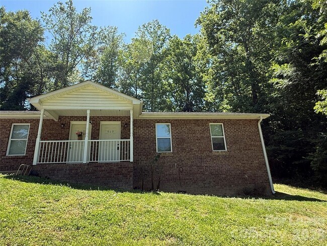 Building Photo - 919 N Flint St