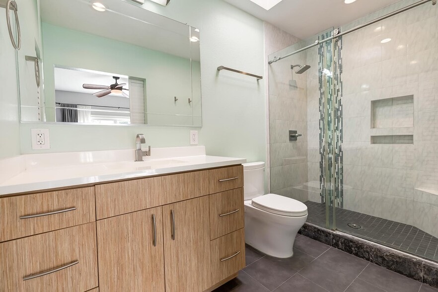 Building Photo - 13011 Mindanao Way