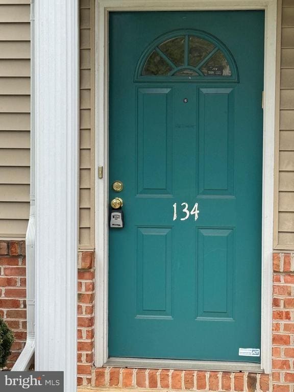 Building Photo - 134 Primrose Ln