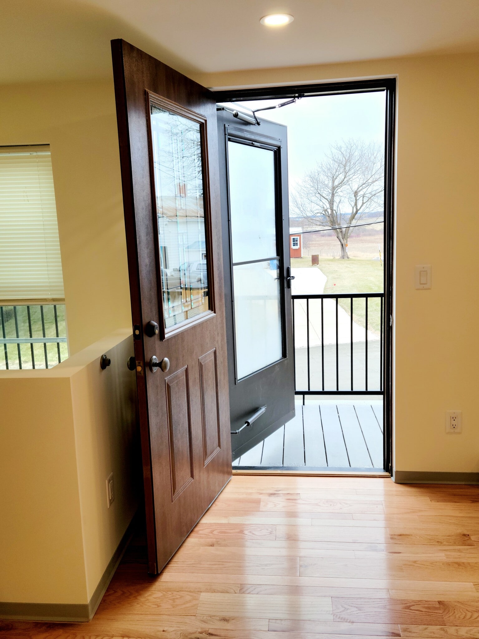 Boodroom has a door to the upper - 6735 Henry Rd