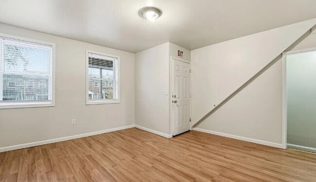 Building Photo - 1310 N Ellwood Ave