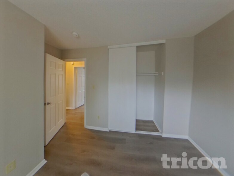 Building Photo - 6669 Gambol Quail Dr E