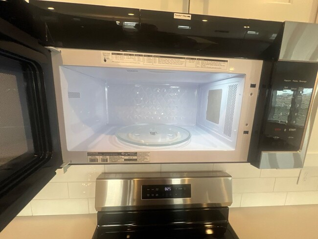 Building Photo - 312 Traywick Pl