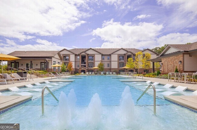 Building Photo - 2080 One White Oak Ln