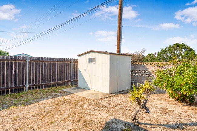 Building Photo - 4055 Draco Dr