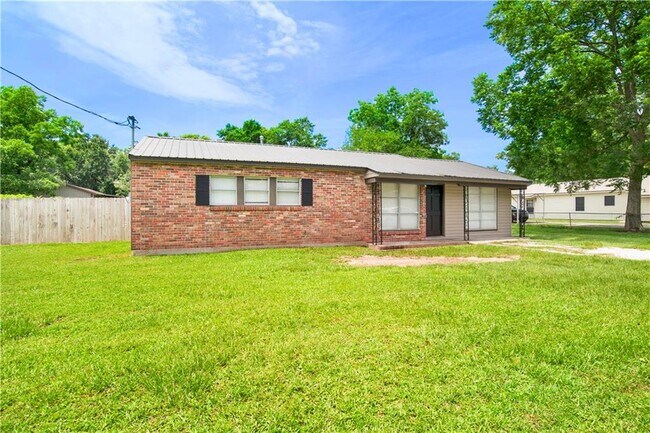 Building Photo - 4988 Carol Plantation Rd