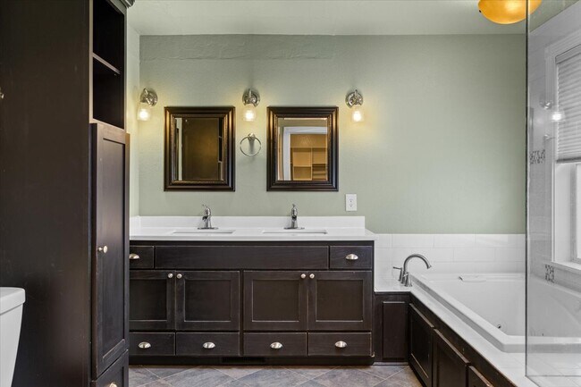 Building Photo - 4388 Innsbruck Ridge