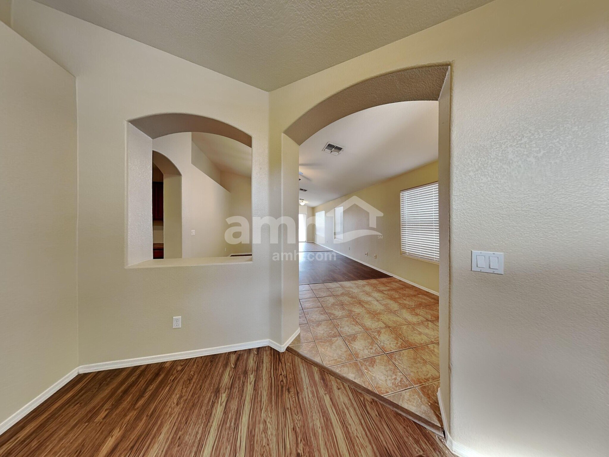 Building Photo - 20914 N 85th Ln