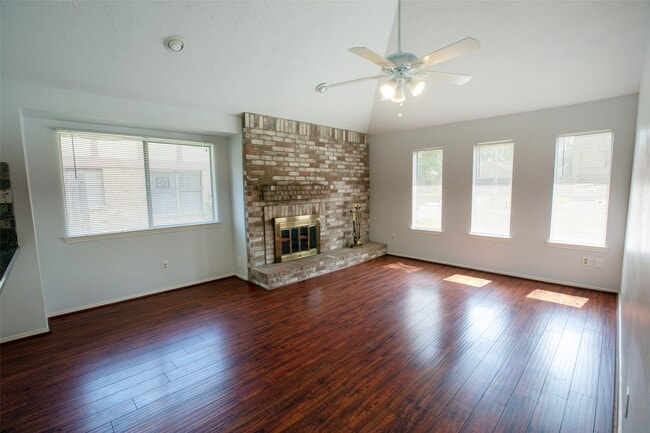 Building Photo - 415 Abbott Cir