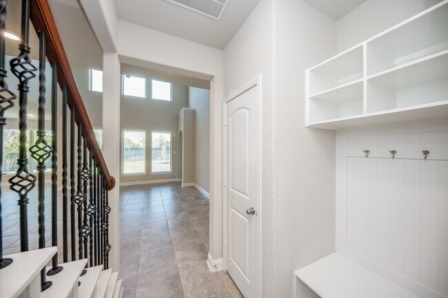 Building Photo - 16103 Devils River Ct