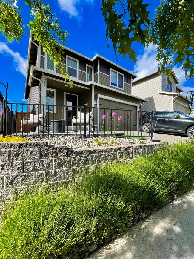 Building Photo - 7744 20th Ln SE