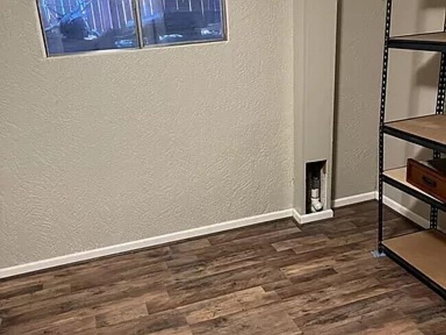 Building Photo - Spacious Home on a Large Lot in Villa Loma Neighborhood in D11