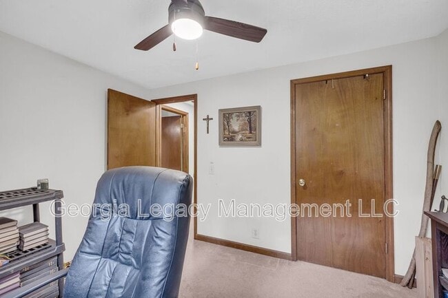 Building Photo - 73 Leigh St