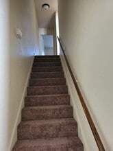 Building Photo - 3200 Hereford Ln