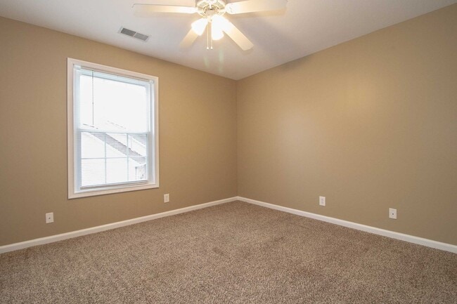 Building Photo - 284 Ballygar Ct