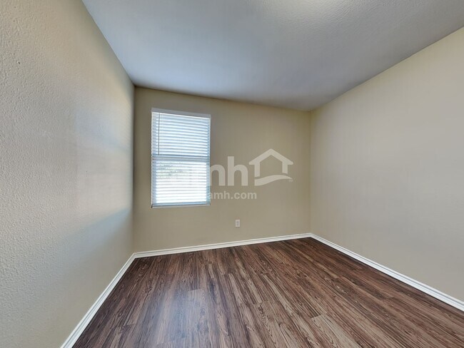 Building Photo - 101 Long Prairie Dr