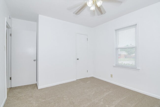 Building Photo - 3 Bedroom Ranch