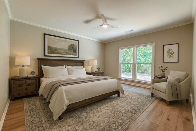 Building Photo - 825 Greystone Highlands Dr