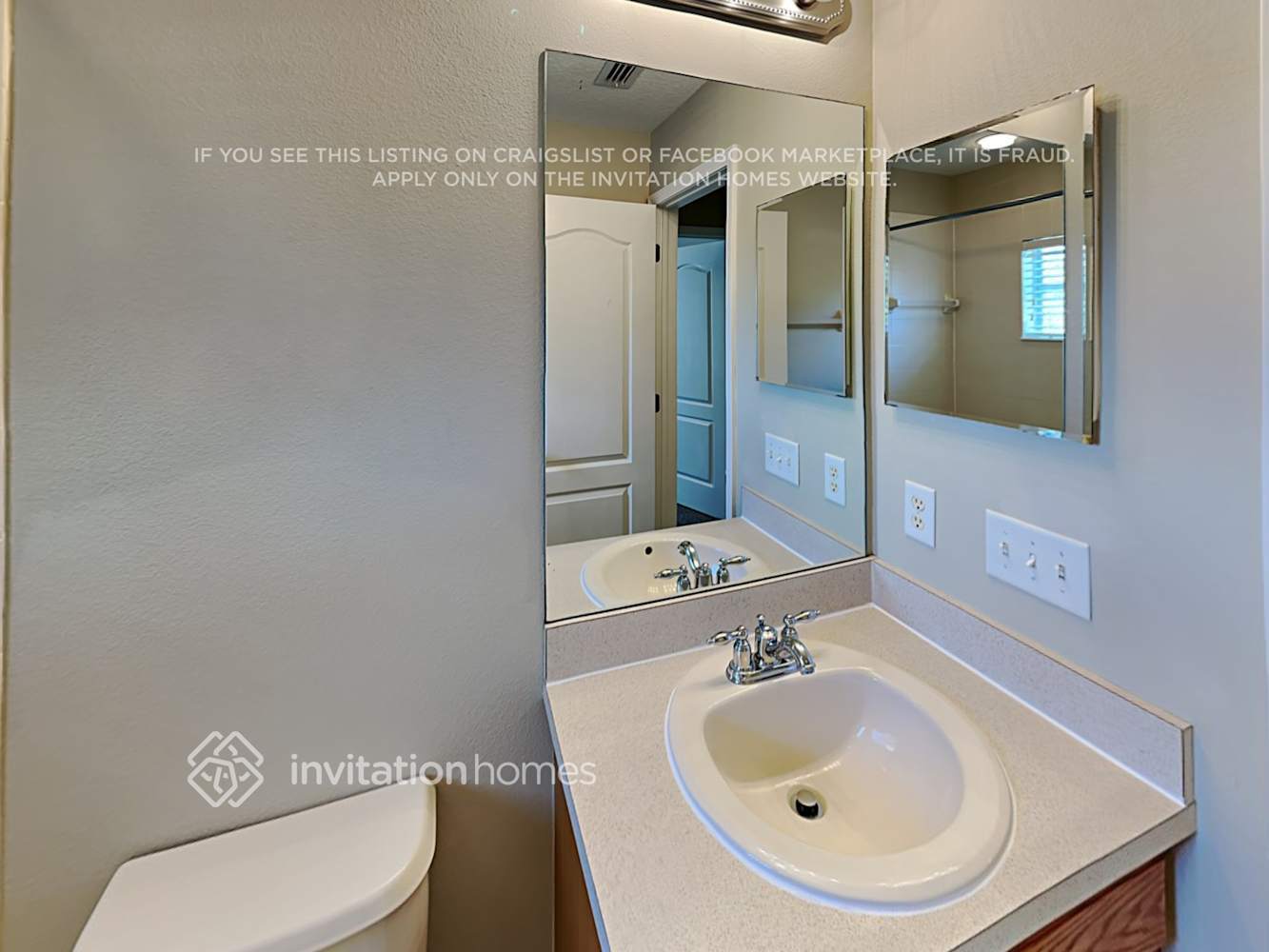 Building Photo - 10311 Avelar Ridge Dr