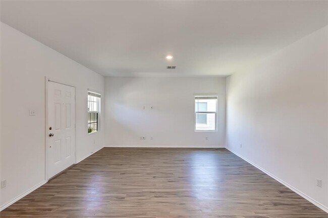Building Photo - 362 Geode Glen