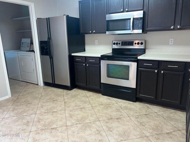 Building Photo - 3938 S Nebraska St