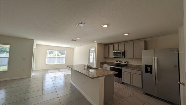 Building Photo - 8661 Triumph Cir