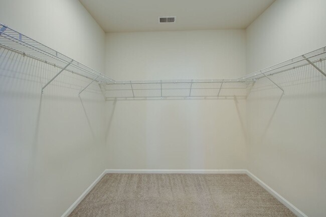 Building Photo - Spacious 4BR Rental with Stunning Kitchen & Covered Patio