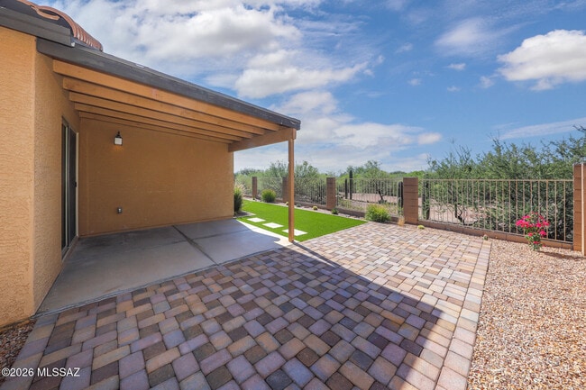 Building Photo - 2943 W Dakota Vista Way