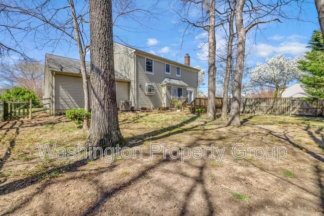 Building Photo - 5602 Grouper Ct