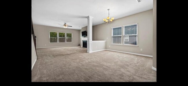 Building Photo - 2041 Fuschia Ct