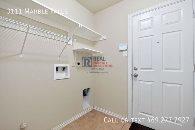 Building Photo - 3111 Marble Falls Dr