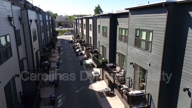 Building Photo - 3014 Terroir Ln