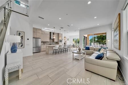 Building Photo - 26296 Paseo Sillin