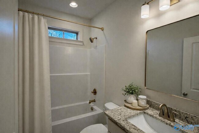 Building Photo - NEW Construction Rental Home in Guntersville, AL!