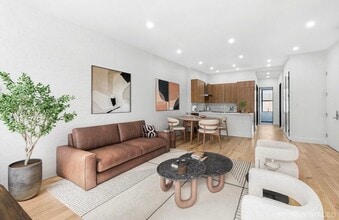 Building Photo - 166 1st Ave