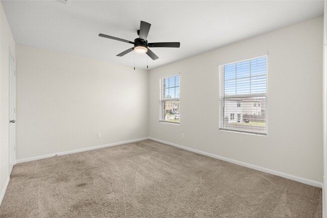 Building Photo - 7810 Pink Dahlia Dr