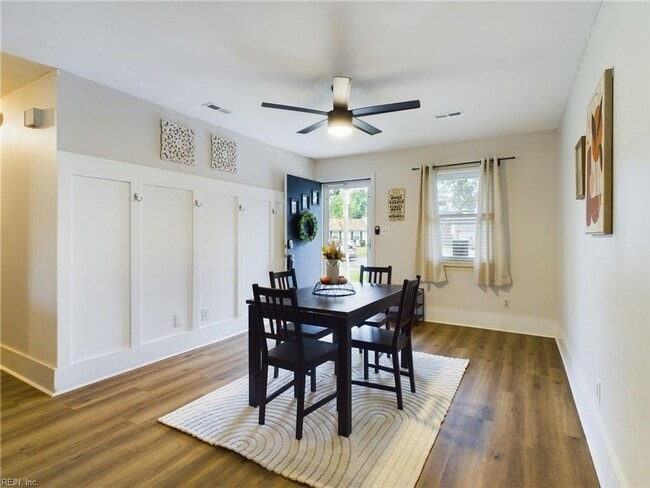 Building Photo - 3BD/2BA Ranch in Quiet Cul-de-sac Attached Garage!  Fully Fenced Large Backyard!