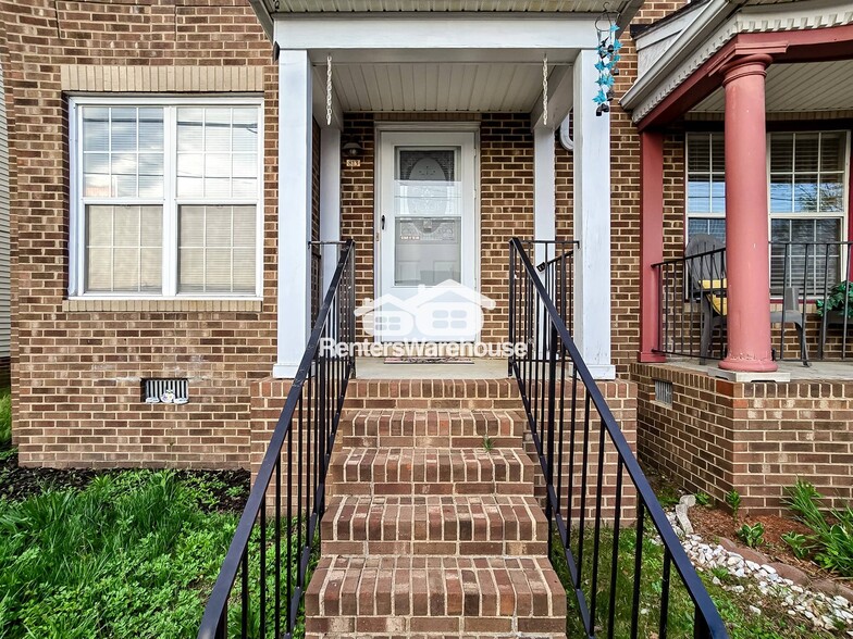 Building Photo - 813 W Leigh St
