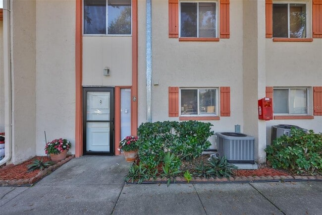 Building Photo - 1620 58th Ave S