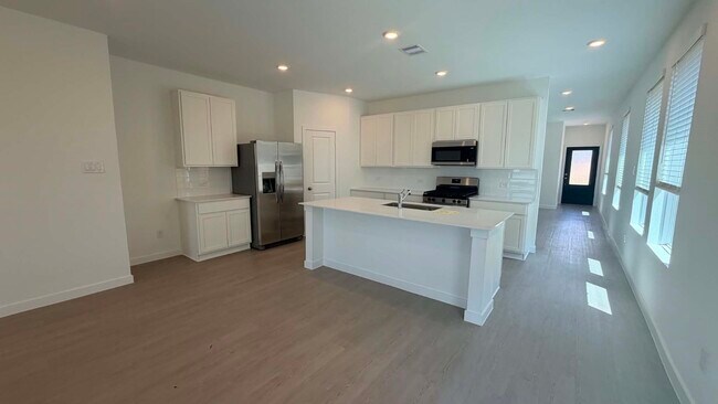 Building Photo - 26027 Sea Rosemary Ln
