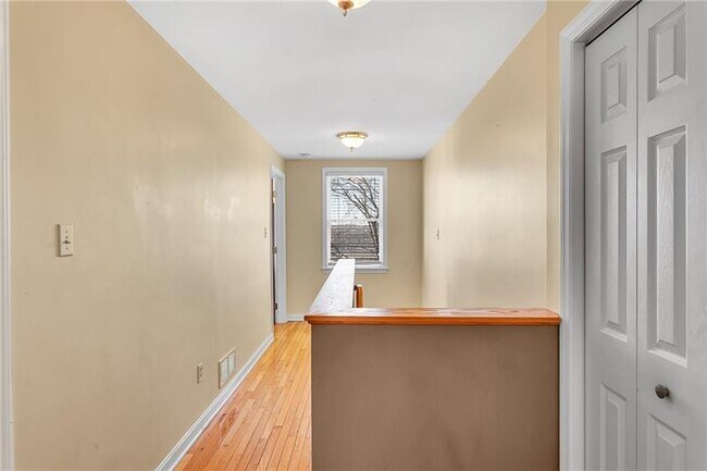 Building Photo - 3127 Josephine St