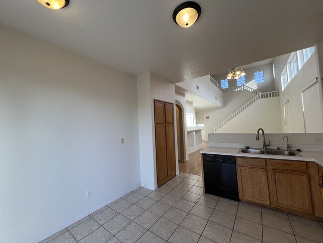 Building Photo - 2697 Hillgrass Rd
