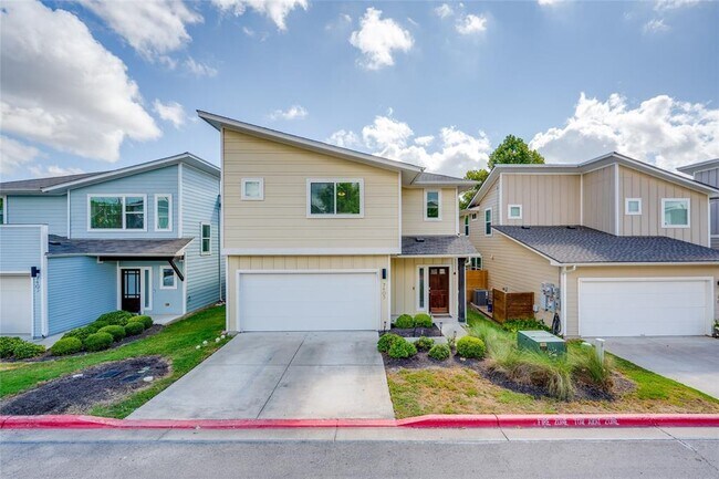 Building Photo - 7405 Buchholz St