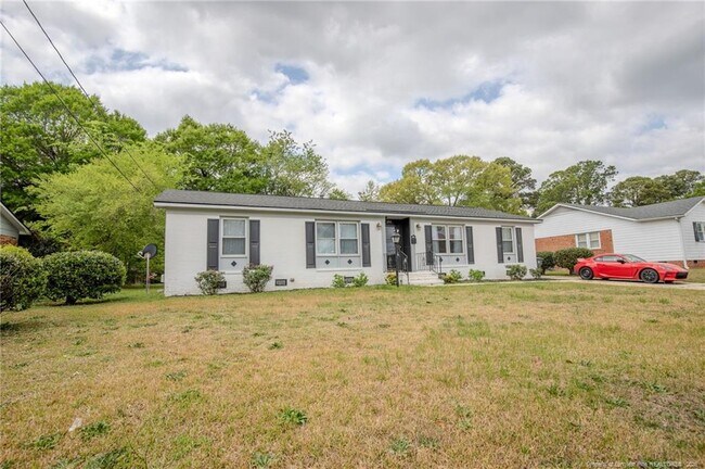 Building Photo - 1214 Berkshire Rd