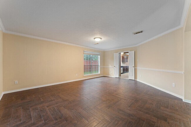 Building Photo - 1835 Taylor Creek Dr