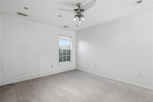 Building Photo - 419 Northwoods Dr